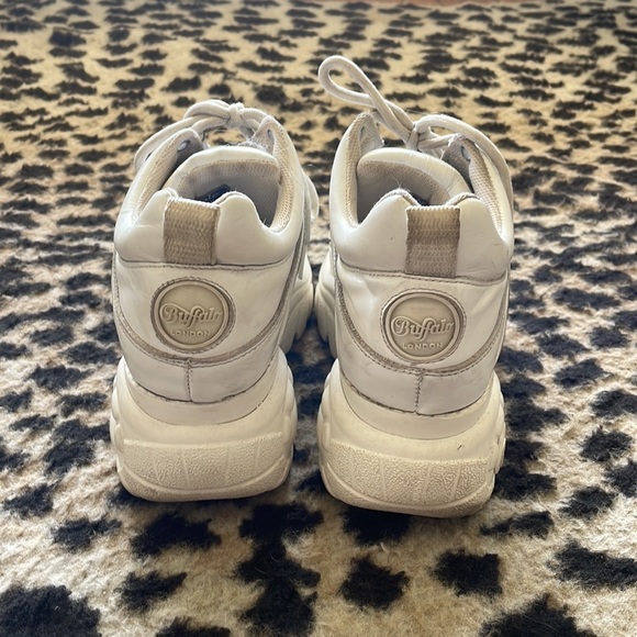 Buffalo London white sneakers size 38 - Picture 2 of 3